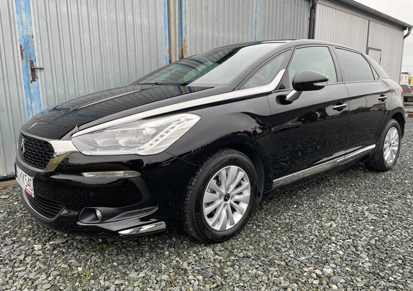 Citroen DS5 cena 49500 przebieg: 199225, rok produkcji 2017 z Suchań małe 436